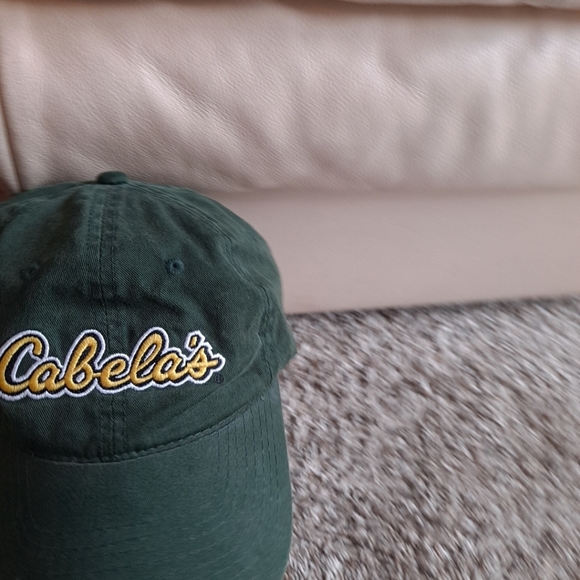 Cabelas green snap back truckers hat - Picture 2 of 11